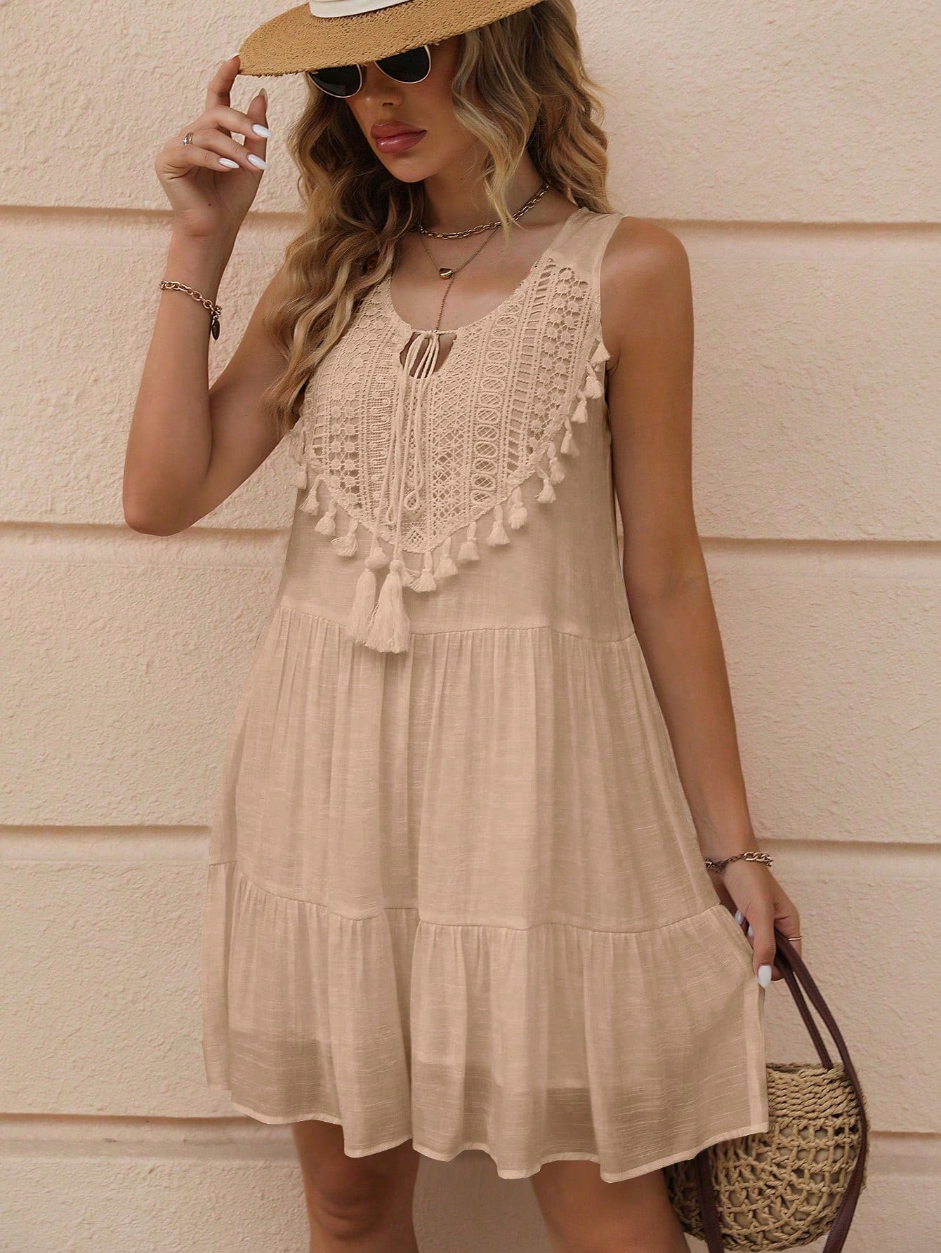 Vestido Feminino Boho Regata e Decote