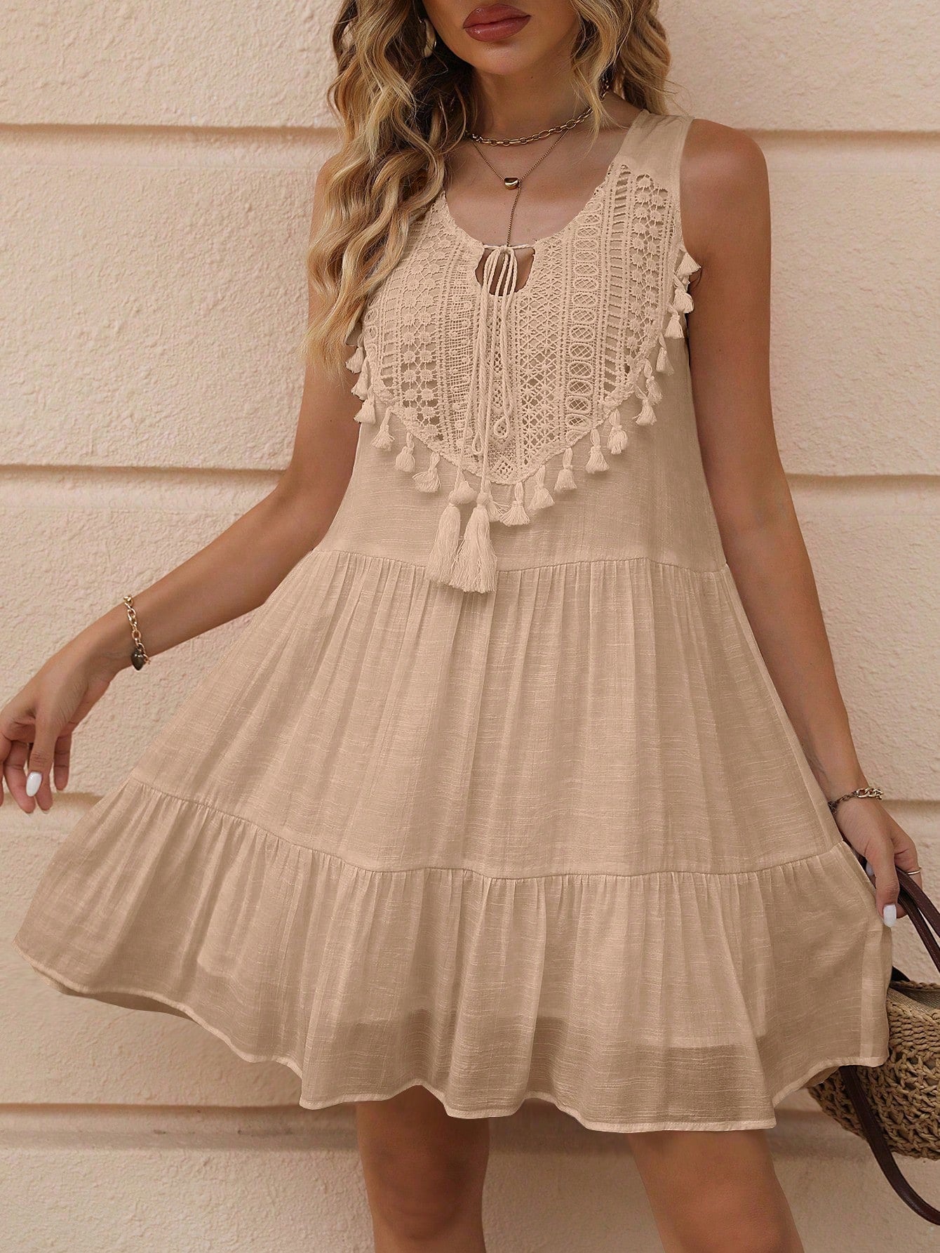 Vestido Feminino Boho Regata e Decote