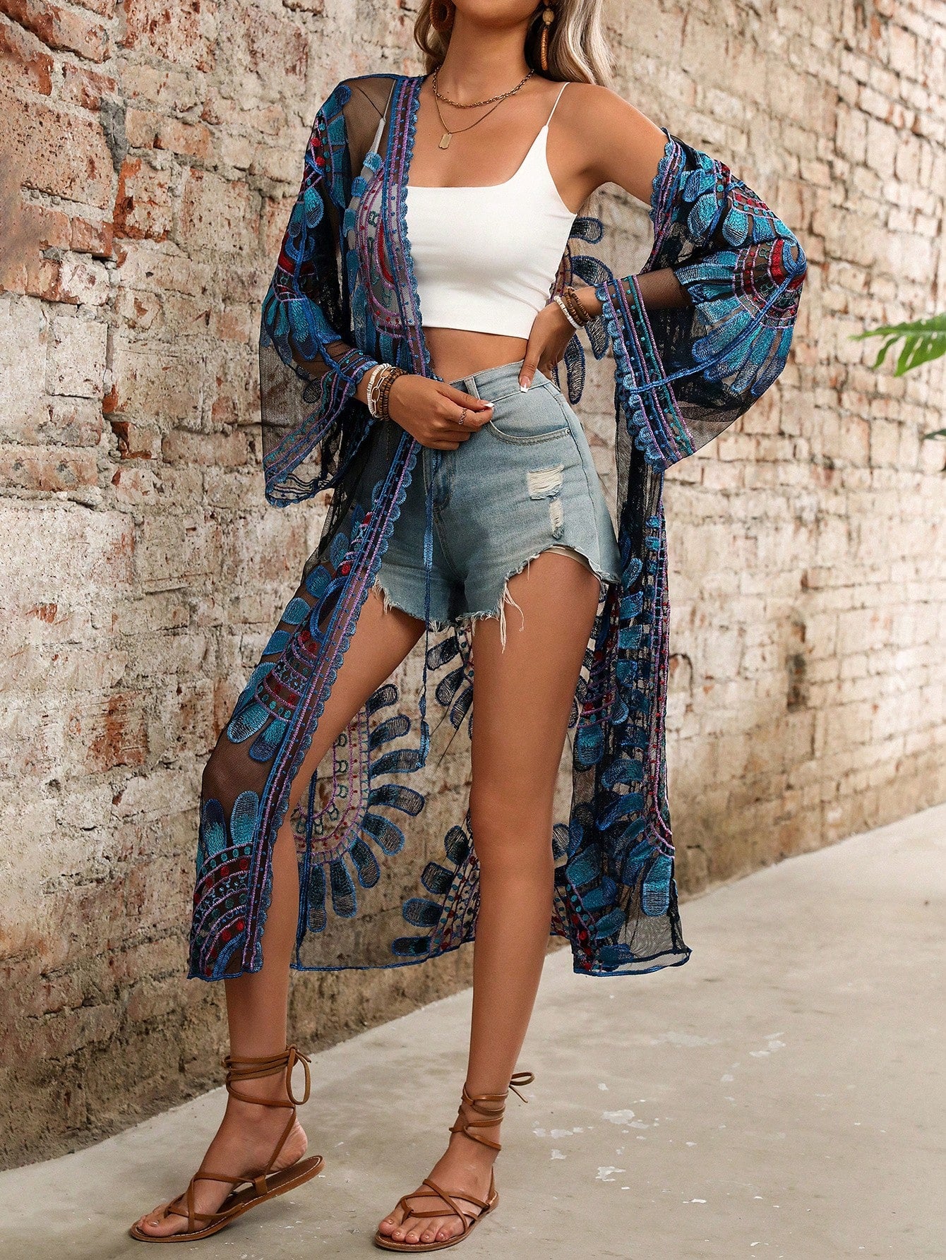 Saída de Praia Boho Longo Bordado Oásis