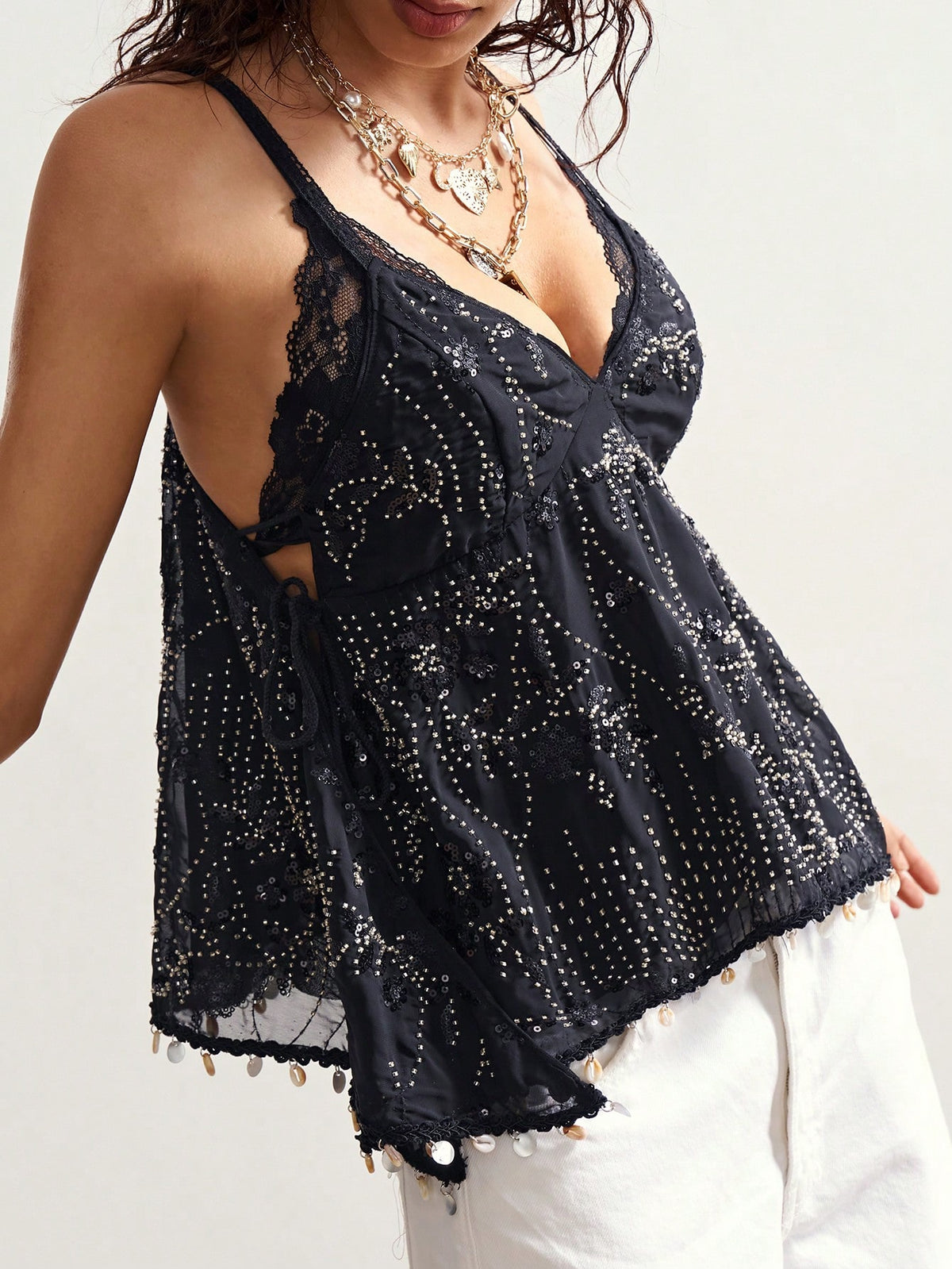 Blusa Cropped Isadora em Renda com Cristais