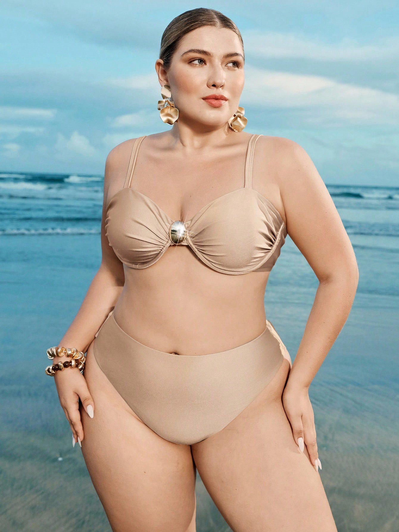 Conjunto-Brisa-Plus-Size-com-Hot-Pant
