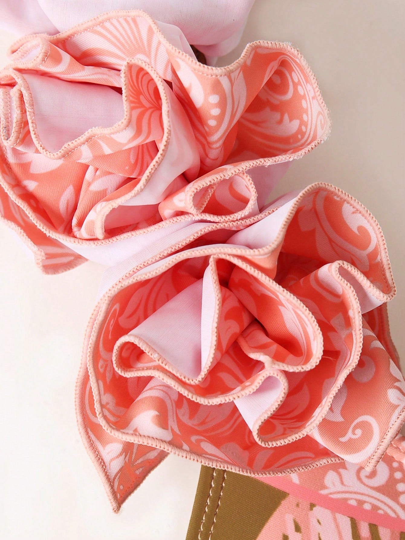 Conjunto de Maiô Biquini e Vestido Estampa Floral