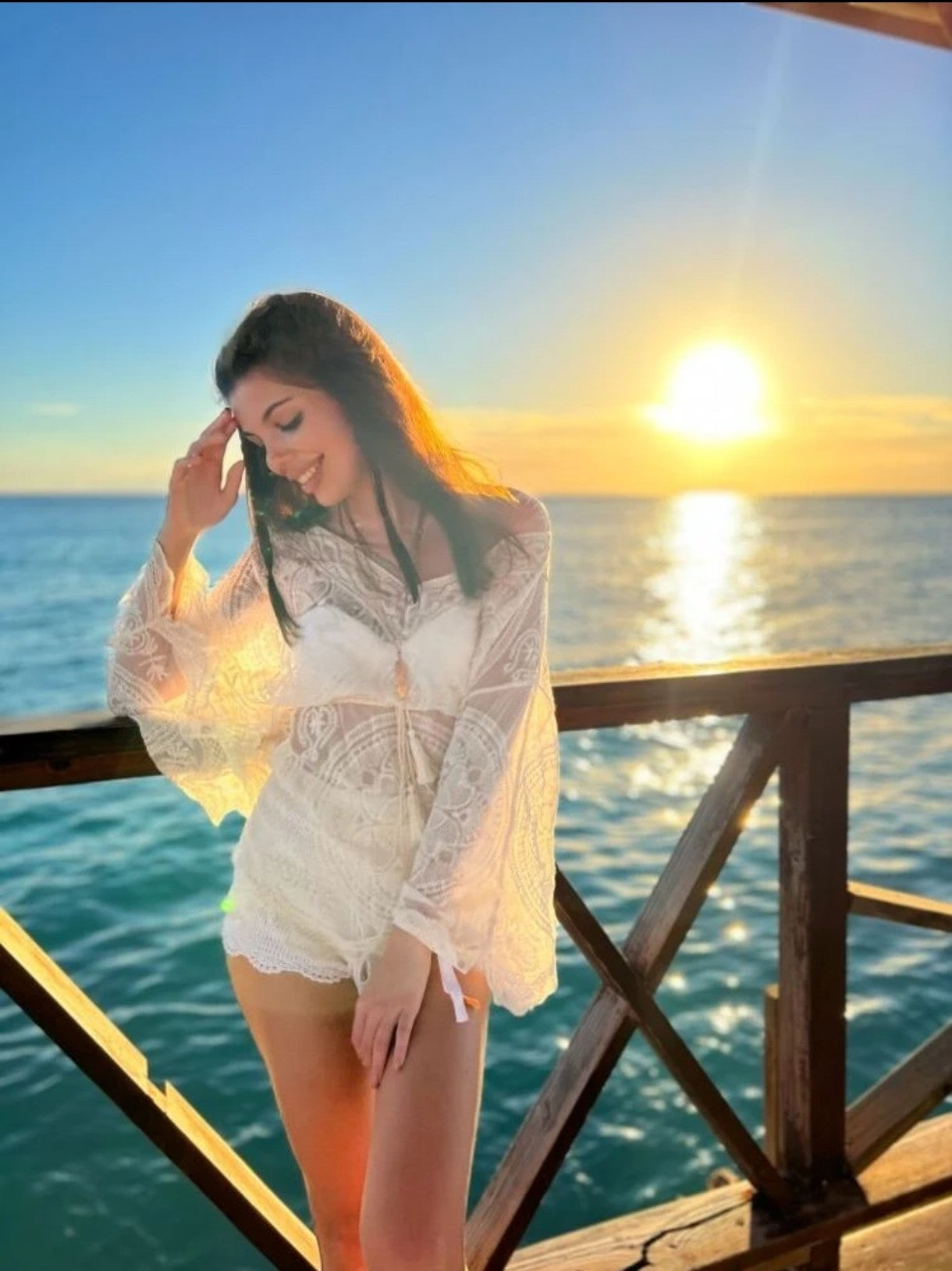 Saída Vestido para Praia Tecido Bordado Guipir