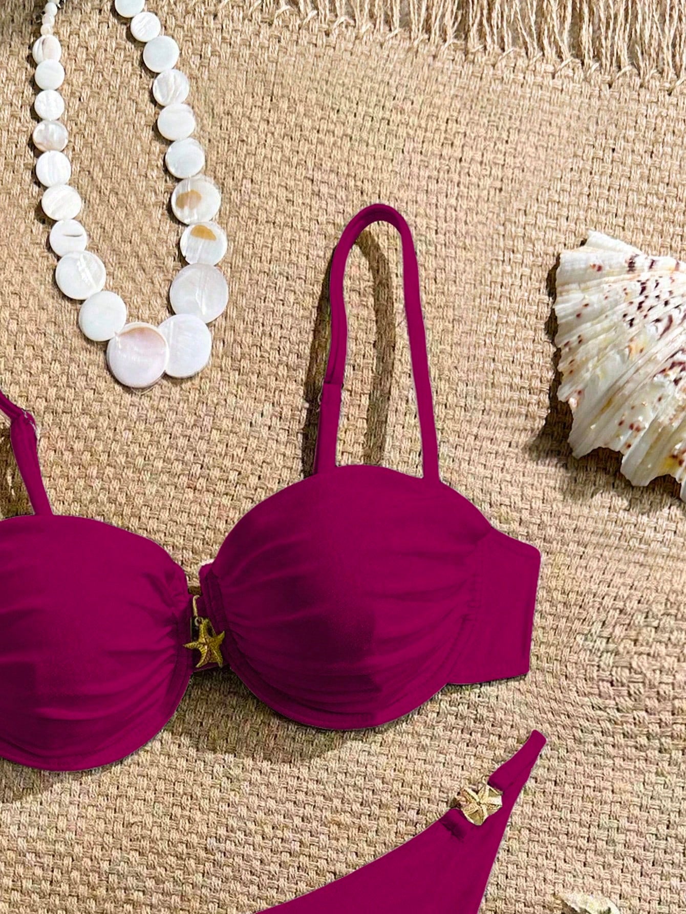 Conjunto de Biquini Meia Taça e Calcinha Asa Delta