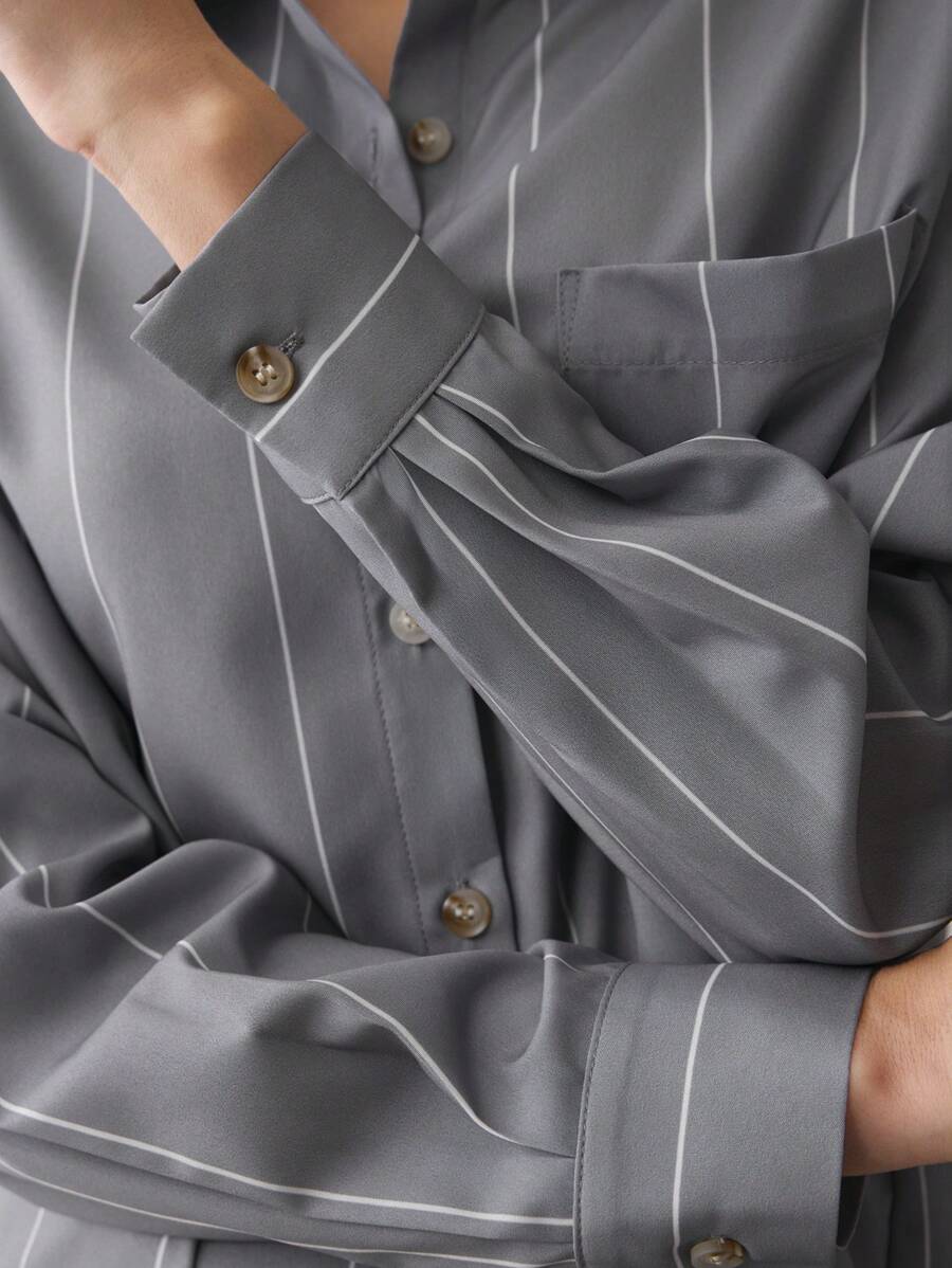 https://amoora.com.br/products/camisa-alfaiataria-feminina-com-listras-isabela