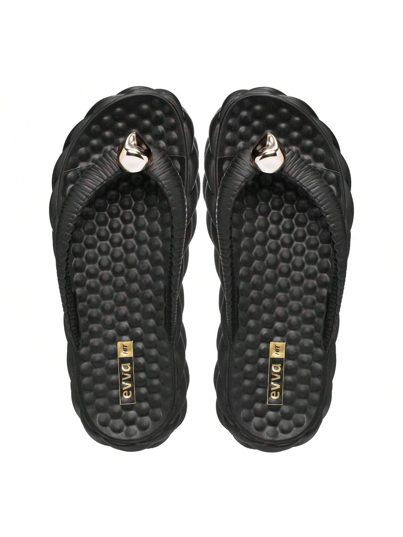https://amoora.com.br/products/chinelo-feminino-eva-de-dedo-com-decoracao-metalica-preto