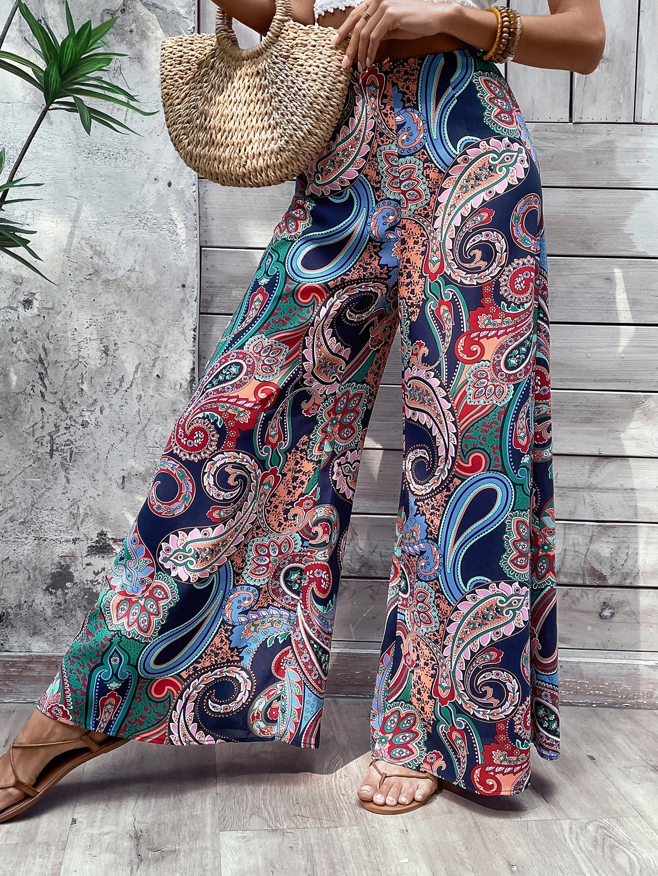 Calça De Pernas Largas Com Estampa Paisley