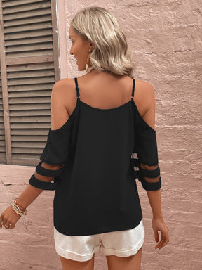 Blusa Feminina com aplicação Solta de Ombro Caído