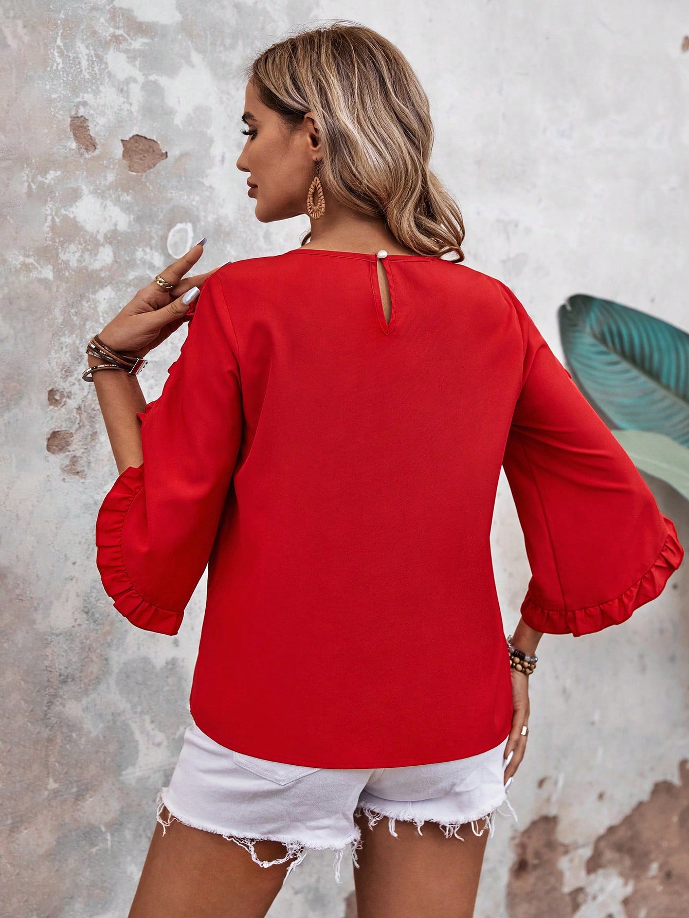 Blusa Casual Delicada com Mangas Plissadas