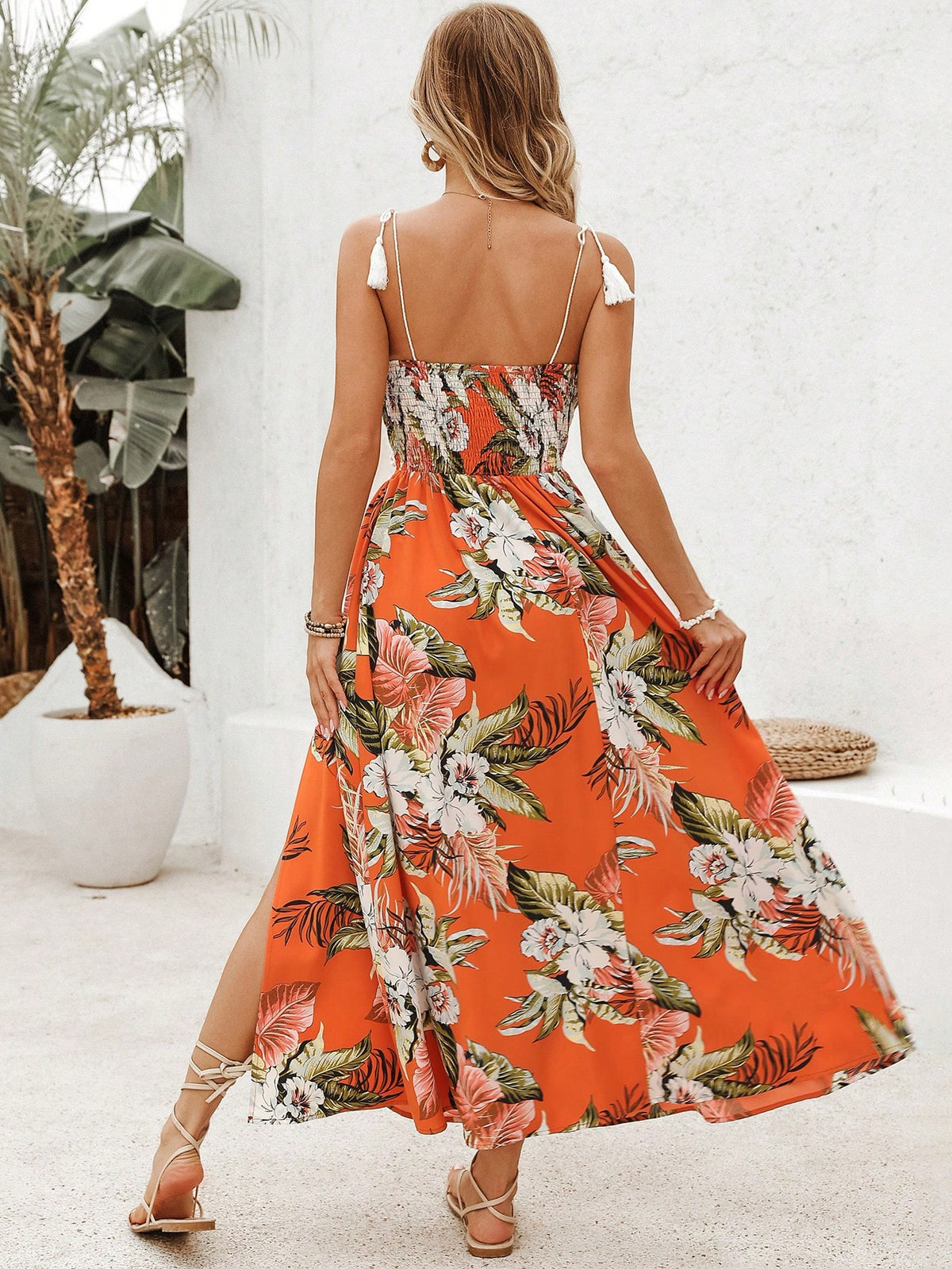 Vestido Feminino Longo Com Renda e Estampa de Flores