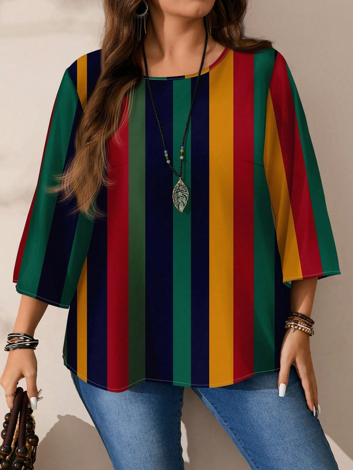 Blusa Solta Estampada com Decote Redondo de Manga 3/4 Plus Size