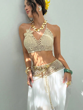 Conjunto Cropped de Tricô com Flor 3D e Saia em Chiffon