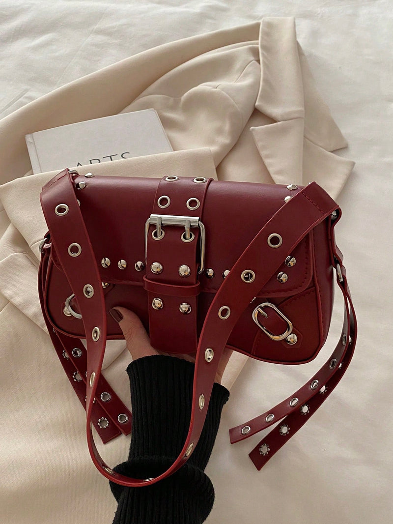 Bolsa de Ombro Feminina Fashion com Tachas e Corrente