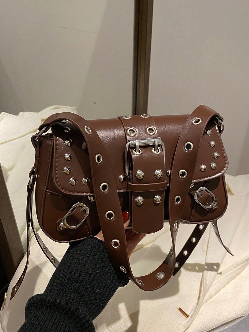 Bolsa de Ombro Feminina Fashion com Tachas e Corrente