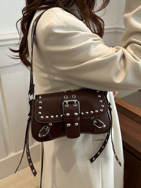 Bolsa de Ombro Feminina Fashion com Tachas e Corrente