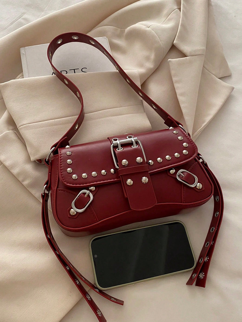 Bolsa de Ombro Feminina Fashion com Tachas e Corrente