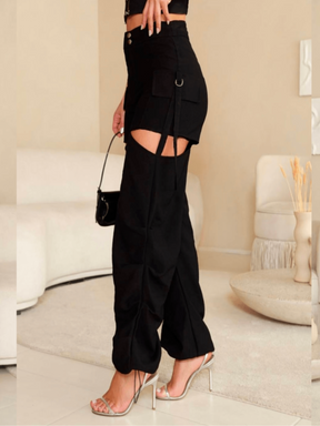 Calça Cargo Drapeada com Recortes – Estilo, Atitude e Conforto!