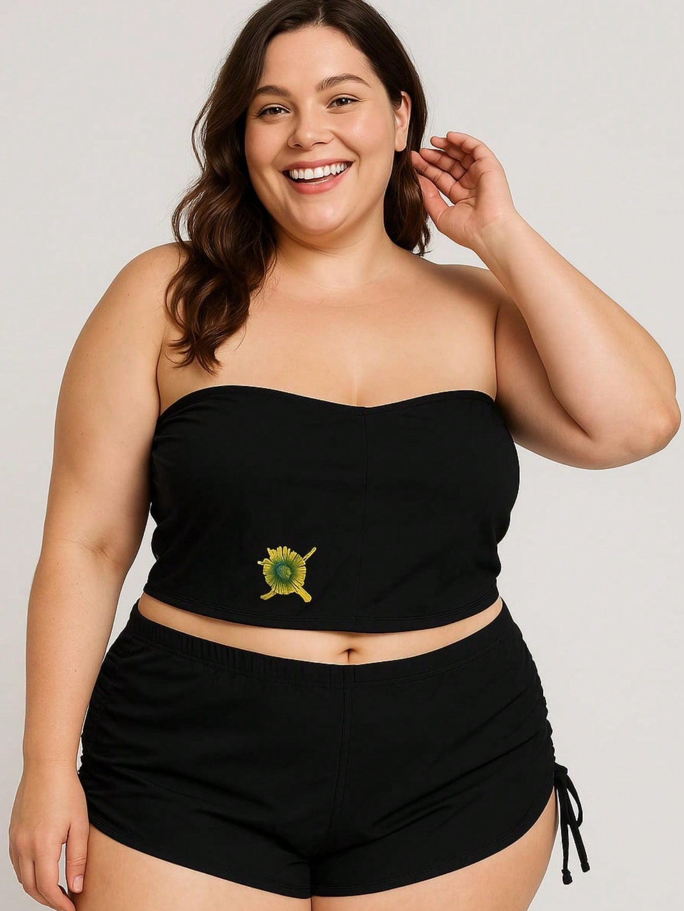 Shorts de Praia Plus Size Com Regulagem nas Laterais