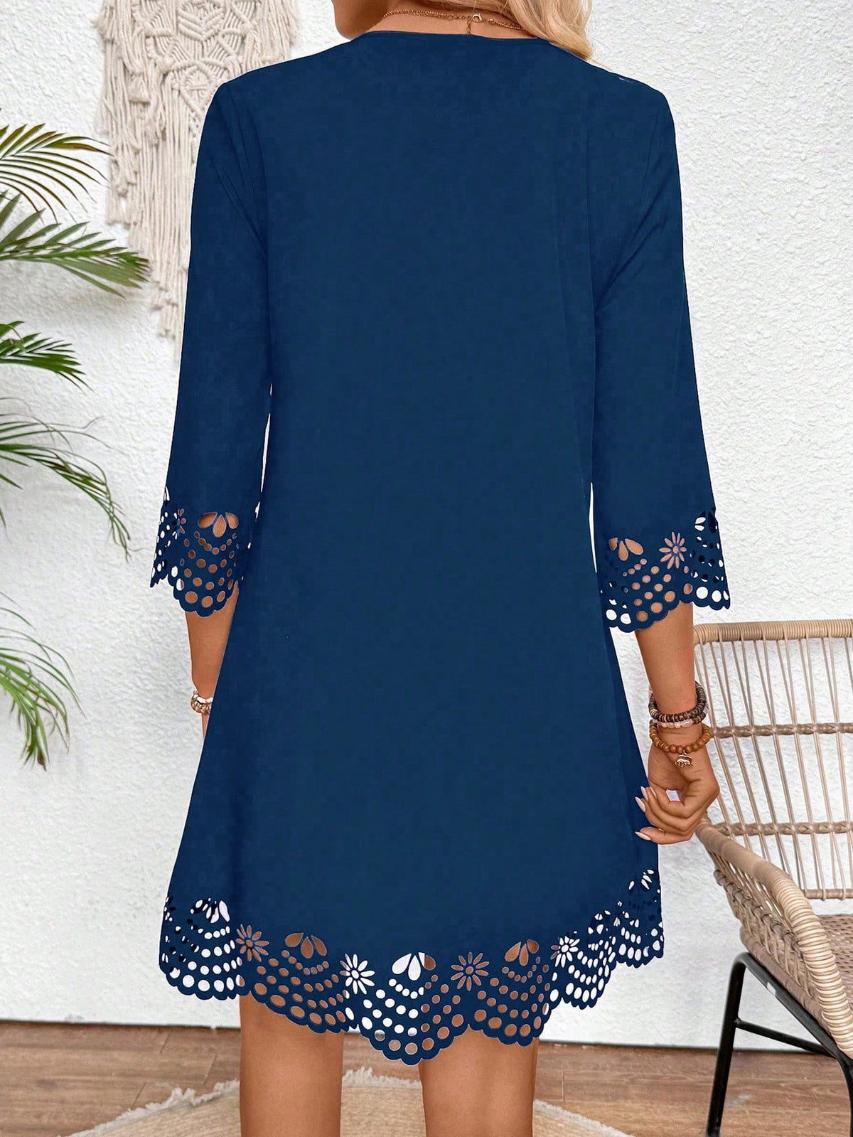 Vestido Feminino Túnica Com Detalhe Vazado