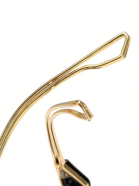 amoora.com.br/products/oculos-de-sol-oversized-com-lente-degrade