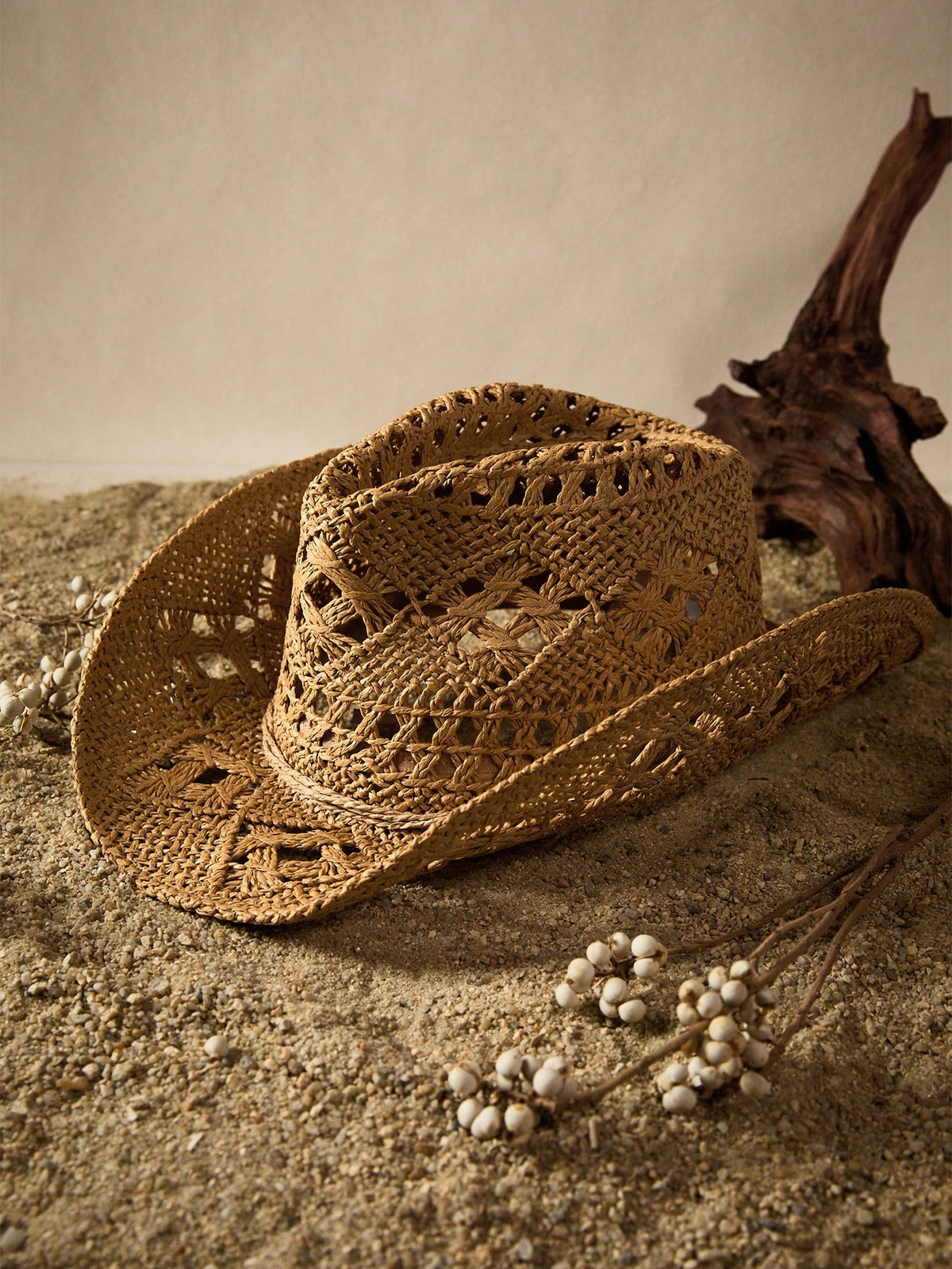 Chapéu de Cowboy Unissex com Contas de Madeira e Conchas