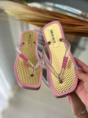 Chinelo Degradê Laminado com Solado Transparente – Brinde Exclusivo Amoora