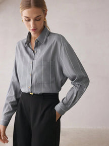 https://amoora.com.br/products/camisa-alfaiataria-feminina-com-listras-isabela