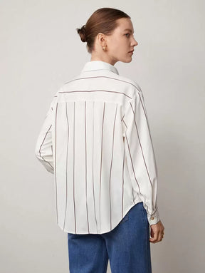 https://amoora.com.br/products/camisa-alfaiataria-feminina-com-listras-valeska