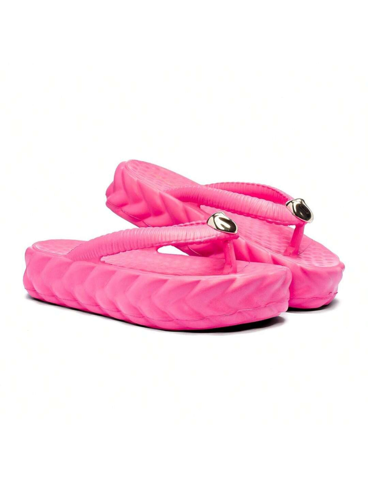 https://amoora.com.br/products/chinelo-de-dedo-feminino-eva-com-decoracao-metalica