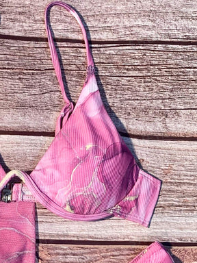 Biquíni Underwire Estampa em Mármore E Saia de Praia ️