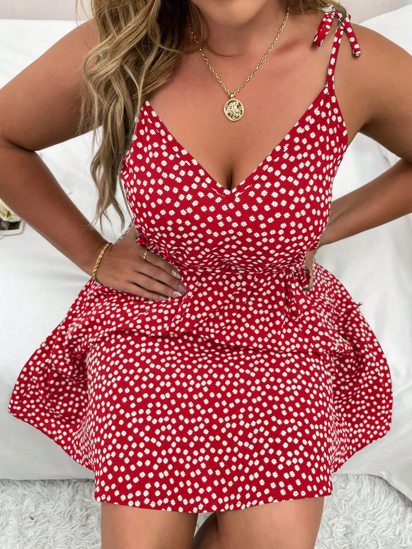 Vestido Feminino Floral Nó Ombro (Plus Size)