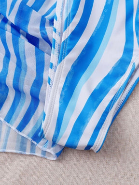 Conjunto Biquíni + Saída de Praia Transparente Estampado